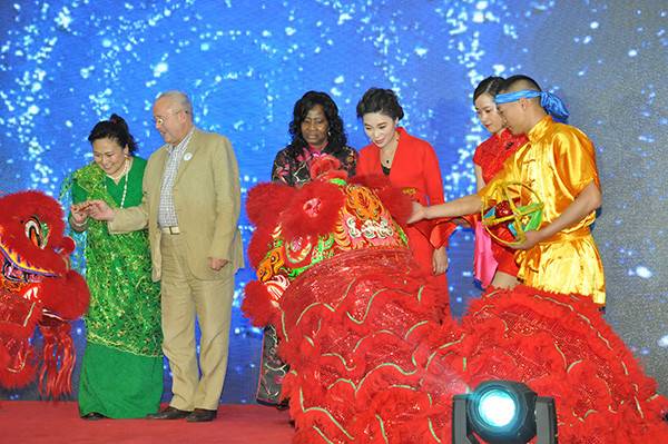 首届驻华使节"中国文化节"暨2016国际文化交流活动在京举行